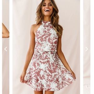 Ascot Halter Neck Tie Back Dress Maroon Size Small